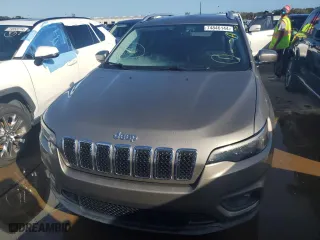 2019 Jeep Cherokee Latitude Plus with VIN 1C4PJLLX7KD109850, listed as a Copart auction lot 74846144 with 0 mi miles and Non Repairable. Bid and sale history available at carsss.com. Image 5.