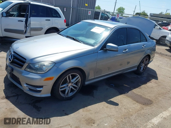 2014 Mercedes-Benz C 250 Sport with VIN WDDGF4HB9EA961665, listed as a IAAI auction lot 42055533 with 112,404 mi miles and . Bid and sale history available at DreamBid. Image 17.