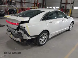 2016 Lincoln MKZ with VIN 3LN6L2G9XGR600497, listed as a IAAI auction lot 41996468 with 201,148 mi miles. Bid and sale history available at carsss.com. Image 4.