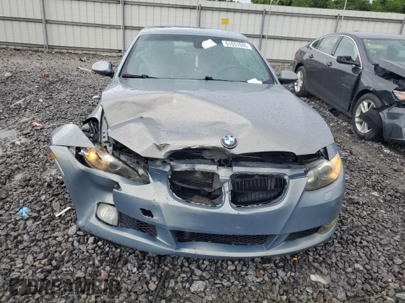 2008 BMW 3 Series 328i with VIN WBAWL13528PX17790, listed as a Copart auction lot 61657695 with 138,674 mi miles and Salvage title. Bid and sale history available at DreamBid. Image 5.