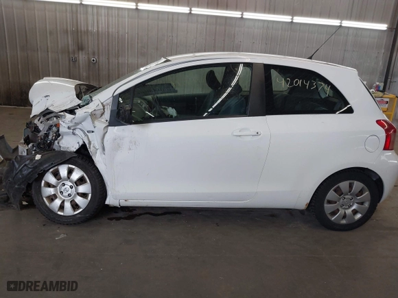 2008 Toyota Yaris with VIN JTDJT923885192256, listed as a IAAI auction lot 42014374 with 126,860 mi miles. Bid and sale history available at carsss.com. Image 15.