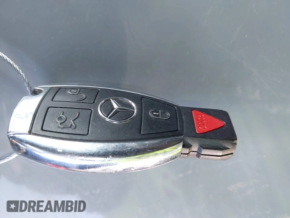 2015 Mercedes-Benz C-Class C 250 with VIN WDDGJ4HB8FG372362, listed as a IAAI auction lot 41735759 with 96,465 mi miles. Bid and sale history available at carsss.com. Image 11.
