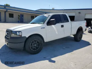 2007 Ford F-150 STX with VIN 1FTRX14WX7FA32209, listed as a Copart auction lot 50721205 with 183,712 mi miles and Salvage Title. Bid and sale history available at carsss.com. Image 1.