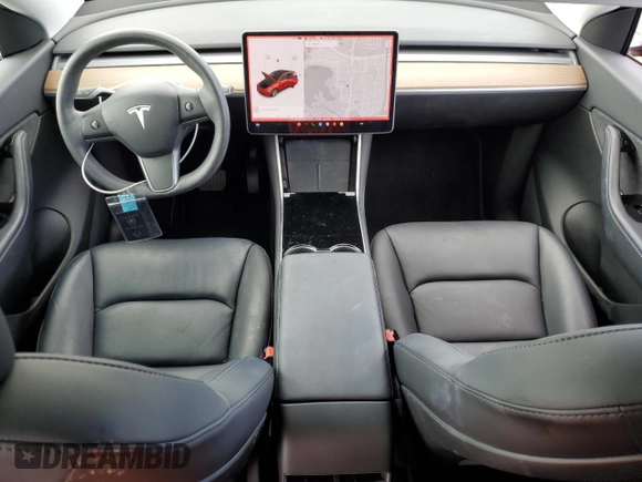 2021 Tesla Model Y Standard Range z VIN 5YJYGDED7MF111377, wystawiony jako Copart lot #45772075 z przebiegiem 34 331 mil mil oraz Szkoda całkowita • Salvage title. Historia ofert i sprzedaży dostępna na DreamBid. Obrazek 8.