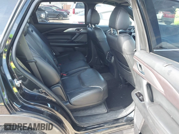 2017 Mazda CX-9 Grand Touring with VIN JM3TCBDYXH0131388, listed as a IAAI auction lot 41252943 with 61,027 mi miles. Bid and sale history available at carsss.com. Image 8.