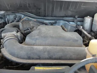 2013 Nissan NV Cargo S z VIN 1N6BF0KM8DN106709, wystawiony jako IAAI lot #42336117 z przebiegiem Nie podano mil oraz . Historia ofert i sprzedaży dostępna na DreamBid. Obrazek 10.