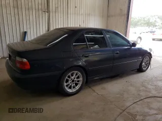 2001 BMW 5 Series 530iA with VIN WBADT63461CF04935, listed as a Copart auction lot 61252214 with 186,050 mi miles and Salvage Title. Bid and sale history available at carsss.com. Image 3.