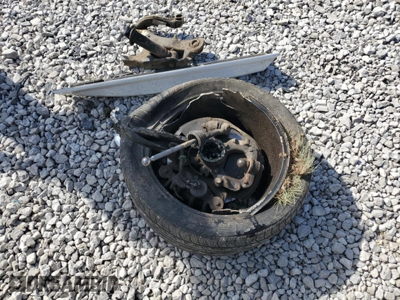 2013 Land Rover Range Rover Sport HSE z VIN SALSF2D43DA774896, wystawiony jako Copart lot #54143345 z przebiegiem 172 514 mil mil oraz Szkoda całkowita • Salvage title. Historia ofert i sprzedaży dostępna na DreamBid. Obrazek 13.