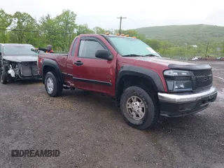 2007 Chevrolet Colorado 1LT z VIN 1GCDT19E978125491, wystawiony jako IAAI lot #42230490 z przebiegiem 138 981 mil mil oraz . Historia ofert i sprzedaży dostępna na DreamBid. Obrazek 1.