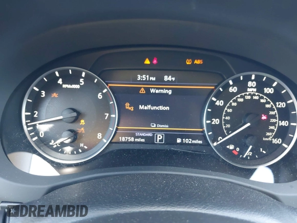 2023 Infiniti QX50 Luxe z VIN 3PCAJ5BA7PF116022, wystawiony jako IAAI lot #42321592 z przebiegiem 18 758 mil mil oraz . Historia ofert i sprzedaży dostępna na DreamBid. Obrazek 7.