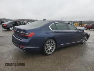 2021 BMW 7 Series 740i z VIN WBA7T2C01MCE56512, wystawiony jako Copart lot #42575055 z przebiegiem 32 143 mil mil oraz Szkoda całkowita • Salvage title. Historia ofert i sprzedaży dostępna na DreamBid. Obrazek 3.