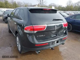 2011 Lincoln MKX with VIN 2LMDJ8JK7BBJ17783, listed as a IAAI auction lot 41672695 with 335,492 mi miles. Bid and sale history available at carsss.com. Image 3.