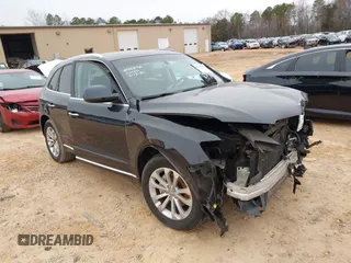 2016 Audi Q5 Premium Plus with VIN WA1L2AFP6GA046870, listed as a IAAI auction lot 41619585 with 167,139 mi miles. Bid and sale history available at carsss.com. Image 1.