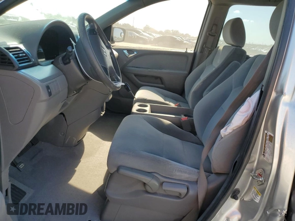 2009 Honda Odyssey LX z VIN 5FNRL38289B058412, wystawiony jako Copart lot #51918075 z przebiegiem 183 275 mil mil oraz Szkoda całkowita • Salvage title. Historia ofert i sprzedaży dostępna na DreamBid. Obrazek 7.