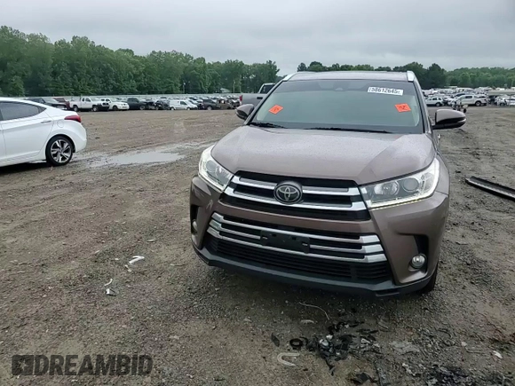 2017 Toyota Highlander Limited with VIN 5TDYZRFH0HS199280, listed as a Copart auction lot 58612645 with 159,282 mi miles and Salvage title. Bid and sale history available at DreamBid. Image 15.