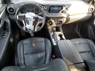 2020 Chevrolet Blazer LT z VIN 3GNKBJRSXLS646907, wystawiony jako Copart lot #48987655 z przebiegiem 136 162 mil mil oraz Szkoda całkowita • Salvage title. Historia ofert i sprzedaży dostępna na DreamBid. Obrazek 8.