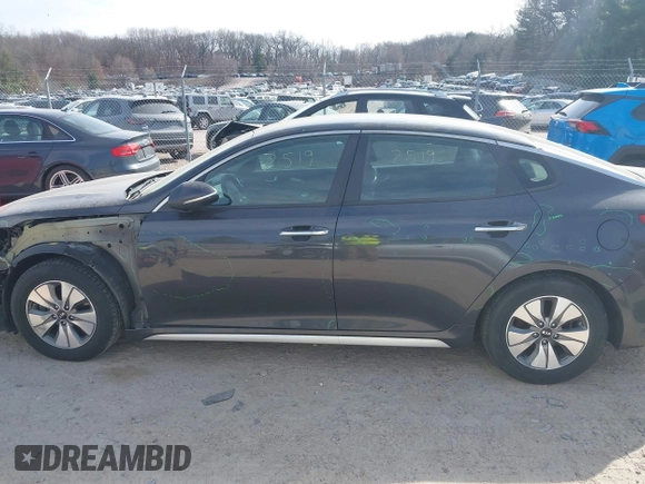 2017 Kia Optima z VIN KNAGT4LE1H5014411, wystawiony jako IAAI lot #41802519 z przebiegiem 194 144 mil mil oraz . Historia ofert i sprzedaży dostępna na DreamBid. Obrazek 14.
