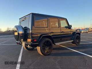 2003 Mercedes-Benz G-Class with VIN WDCYR49E63X140476, listed as a Copart auction lot 85326674 with 127,000 mi miles and Clean Title. Bid and sale history available at carsss.com. Image 4.