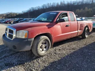 2005 Dodge Dakota z VIN 1D7HW22N95S225881, wystawiony jako Copart lot #46940925 z przebiegiem 86 833 mil mil oraz Czysty tytuł • Clean title. Historia ofert i sprzedaży dostępna na DreamBid. Obrazek 1.