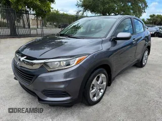 2022 Honda HR-V LX with VIN 3CZRU5H30NM724759, listed as a Copart auction lot 61826825 with 22,745 mi miles and Non repairable. Bid and sale history available at DreamBid. Image 1.