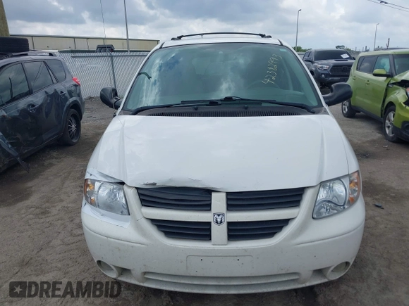 2006 Dodge Grand Caravan SXT z VIN 2D4GP44L56R908659, wystawiony jako IAAI lot #42382993 z przebiegiem 141 088 mil mil oraz . Historia ofert i sprzedaży dostępna na DreamBid. Obrazek 12.
