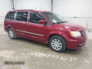 2014 Chrysler Town & Country Touring z VIN 2C4RC1BG9ER438673, wystawiony jako IAAI lot #42360666 z przebiegiem 172 023 mil mil oraz . Historia ofert i sprzedaży dostępna na DreamBid. Obrazek 1.