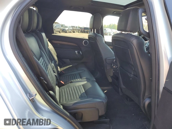 2018 Land Rover Discovery HSE with VIN SALRR2RV2JA052659, listed as a Copart auction lot 70520754 with 63,232 mi miles and Salvage Title. Bid and sale history available at carsss.com. Image 11.