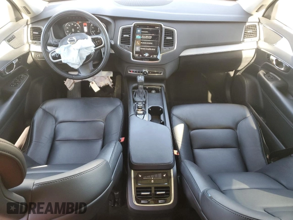 2021 Volvo XC90 Momentum with VIN YV4102PK7M1747194, listed as a Copart auction lot 76447264 with 25,862 mi miles and Salvage Title. Bid and sale history available at carsss.com. Image 8.