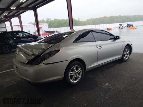 2004 Toyota Solara SE with VIN 4T1CE38PX4U912100, listed as a IAAI auction lot 42084425 with 200,705 mi miles. Bid and sale history available at carsss.com. Image 4.