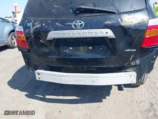 2010 Toyota Highlander SE with VIN 5TDJK3EH0AS012615, listed as a IAAI auction lot 41988529 with 241,662 mi miles. Bid and sale history available at carsss.com. Image 17.