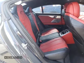 2021 BMW 8 Series M850i with VIN WBAGV8C00MCG65804, listed as a Copart auction lot 60445755 with 37,045 mi miles and Clean title. Bid and sale history available at DreamBid. Image 10.