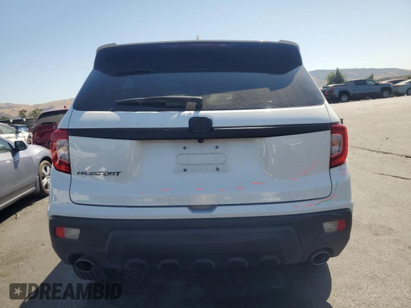 2021 Honda Passport EX-L with VIN 5FNYF7H53MB003024, listed as a Copart auction lot 62946985 with 41,151 mi miles and Salvage title. Bid and sale history available at DreamBid. Image 6.