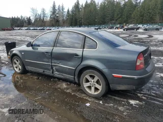 2004 Volkswagen Passat GLX with VIN WVWRH63B94P106041, listed as a Copart auction lot 45535185 with 205,883 mi miles and Salvage title. Bid and sale history available at DreamBid. Image 2.