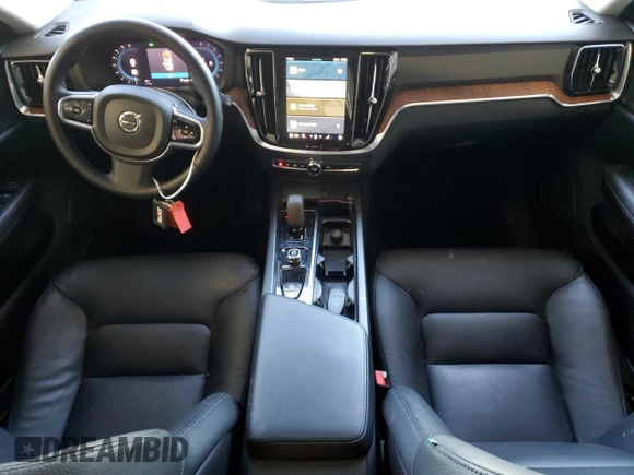 2024 Volvo V60 Plus with VIN YV4L12WY3R2134759, listed as a Copart auction lot 88121315 with 21,316 mi miles and Clean title. Bid and sale history available at DreamBid. Image 8.