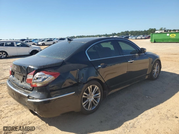 2013 Hyundai Genesis 3.8L with VIN KMHGC4DD0DU249256, listed as a Copart auction lot 72590684 with 140,680 mi miles and Non Repairable. Bid and sale history available at carsss.com. Image 3.