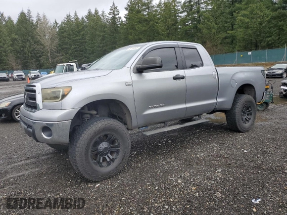 2010 Toyota Tundra 4WD Truck with VIN 5TFUM5F15AX005299, listed as a Copart auction lot 45156505 with 137,452 mi miles and Salvage Title. Bid and sale history available at carsss.com. Image 1.