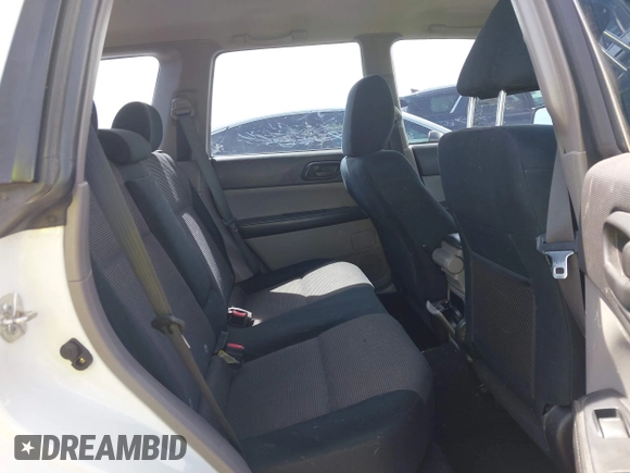2007 Subaru Forester X with VIN JF1SG63667H742850, listed as a IAAI auction lot 42163492 with 170,787 mi miles. Bid and sale history available at carsss.com. Image 8.