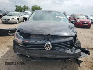 2011 Volkswagen Jetta SE with VIN 3VWDX7AJ3BM021189, listed as a Copart auction lot 61505625 with 132,672 mi miles and Salvage title. Bid and sale history available at DreamBid. Image 5.