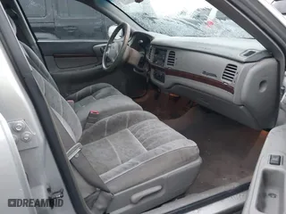 2000 Chevrolet Impala with VIN 2G1WF55E5Y9138914, listed as a IAAI auction lot 41770953 with 202,680 mi miles. Bid and sale history available at carsss.com. Image 5.