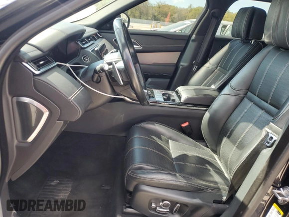 2018 Land Rover Range Rover Velar R-Dynamic HSE with VIN SALYM2RV7JA759511, listed as a Copart auction lot 47464325 with 87,603 mi miles and Clean title. Bid and sale history available at DreamBid. Image 7.