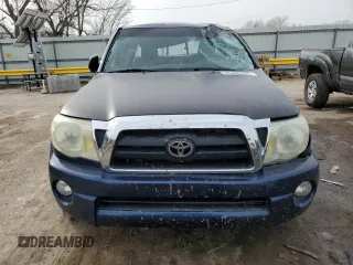 2005 Toyota Tacoma with VIN 5TEUU42N75Z069152, listed as a Copart auction lot 45489785 with 113,114 mi miles and Salvage Title. Bid and sale history available at DreamBid. Image 5.