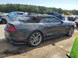 2022 Ford Mustang GT Premium z VIN 1FATP8FF5N5138913, wystawiony jako Copart lot #72603504 z przebiegiem 28 165 mil mil oraz Szkoda całkowita • Salvage title. Historia ofert i sprzedaży dostępna na DreamBid. Obrazek 3.