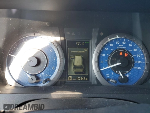 2018 Toyota Sienna XLE with VIN 5TDDZ3DC5JS190227, listed as a Copart auction lot 88759005 with 102,442 mi miles and Salvage Title. Bid and sale history available at carsss.com. Image 9.