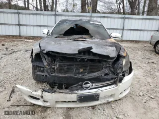 2013 Nissan Maxima 3.5 SV w/Sport Pkg with VIN 1N4AA5AP4DC843462, listed as a Copart auction lot 49609785 with 0 mi miles and Non Repairable. Bid and sale history available at carsss.com. Image 5.