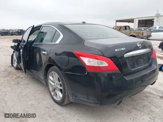 2009 Nissan Maxima 3.5 S with VIN 1N4AA51E89C831062, listed as a IAAI auction lot 41923084 with 176,709 mi miles. Bid and sale history available at carsss.com. Image 3.