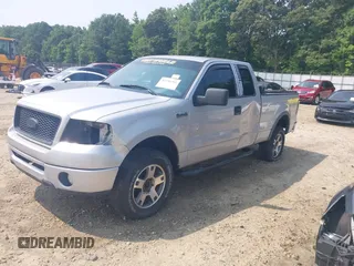 2006 Ford F-150 XLT с VIN 1FTPX14576FB54328, выставлен на аукционе IAAI как лот 42346791 с пробегом 90 248 миль миль и . История ставок и продаж доступна на DreamBid. Изображение 2.