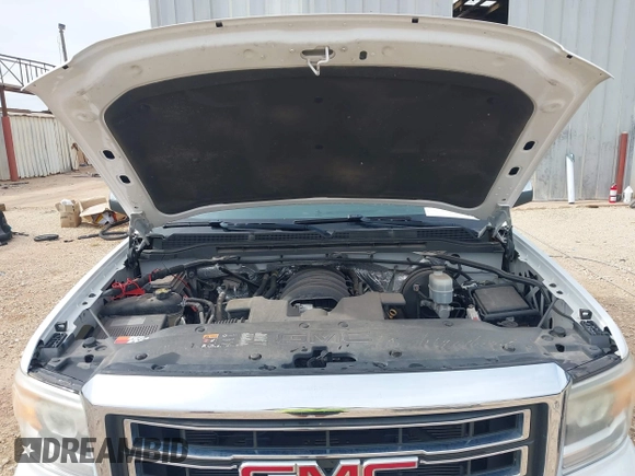 2015 GMC Sierra 1500 SLT with VIN 3GTU2VEC2FG517994, listed as a IAAI auction lot 41786021 with 116,902 mi miles and . Bid and sale history available at DreamBid. Image 10.
