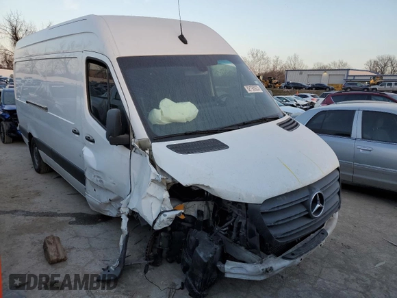 2021 Mercedes-Benz Sprinter Cargo with VIN W1Y4ECHY8MT077911, listed as a Copart auction lot 82195923 with Not Provided miles and . Bid and sale history available at carsss.com. Image 4.