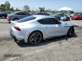 2022 Toyota Supra 3.0 with VIN WZ1DB0C06NW046204, listed as a Copart auction lot 58162645 with Not provided miles and Salvage title. Bid and sale history available at DreamBid. Image 3.
