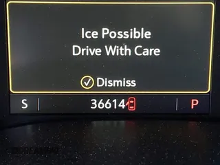 2022 Chevrolet Colorado 4WD Z71 with VIN 1GCGTDEN2N1305244, listed as a IAAI auction lot 41524704 with 36,614 mi miles and . Bid and sale history available at DreamBid. Image 16.